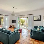 Fedelian 1 Villa